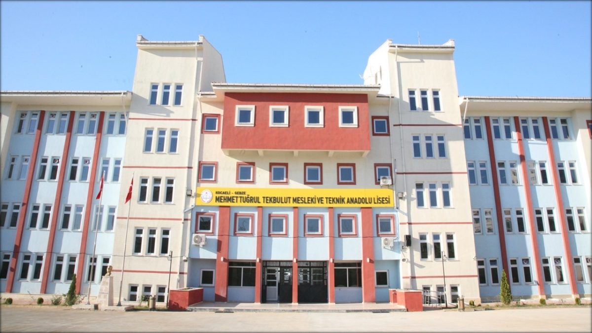 BİLİŞİM LİSESİ